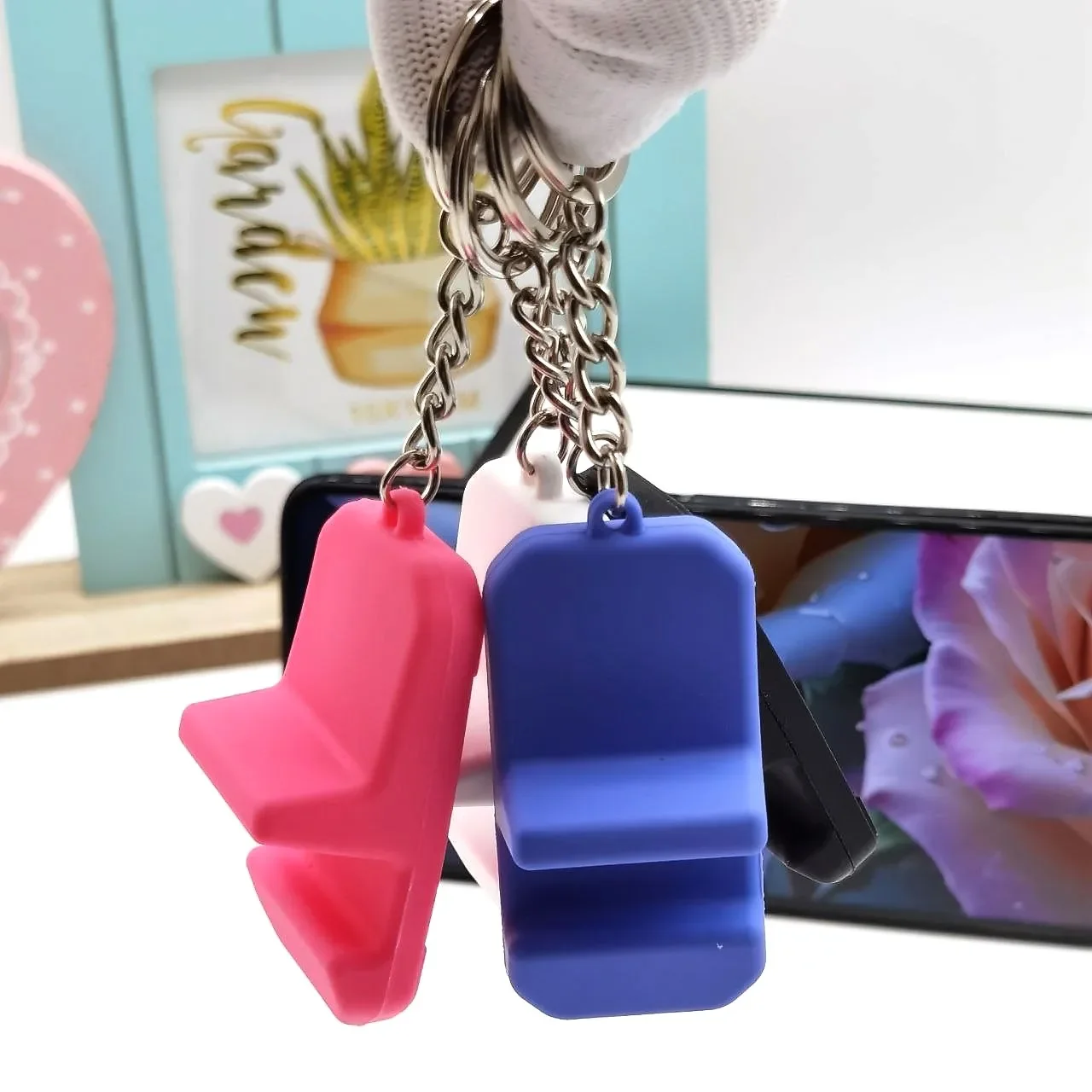 Desktop Mobile Phone Stand For iPhone Xiaomi Smartphone Support Desk Cell Phone Portable Keyring Holder Bracket