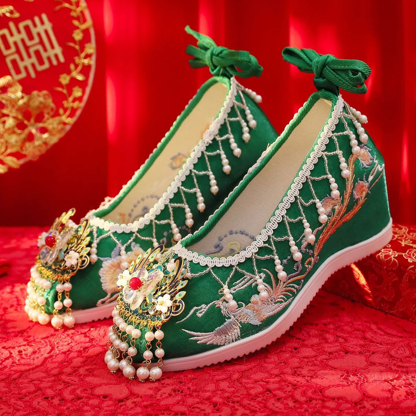 Bridal Green Hanfu Wedding Shoes Women's Chinese Traditional Ancient Style Pearl Beaded Tassel Embroidered Lace-up Hidden-heels