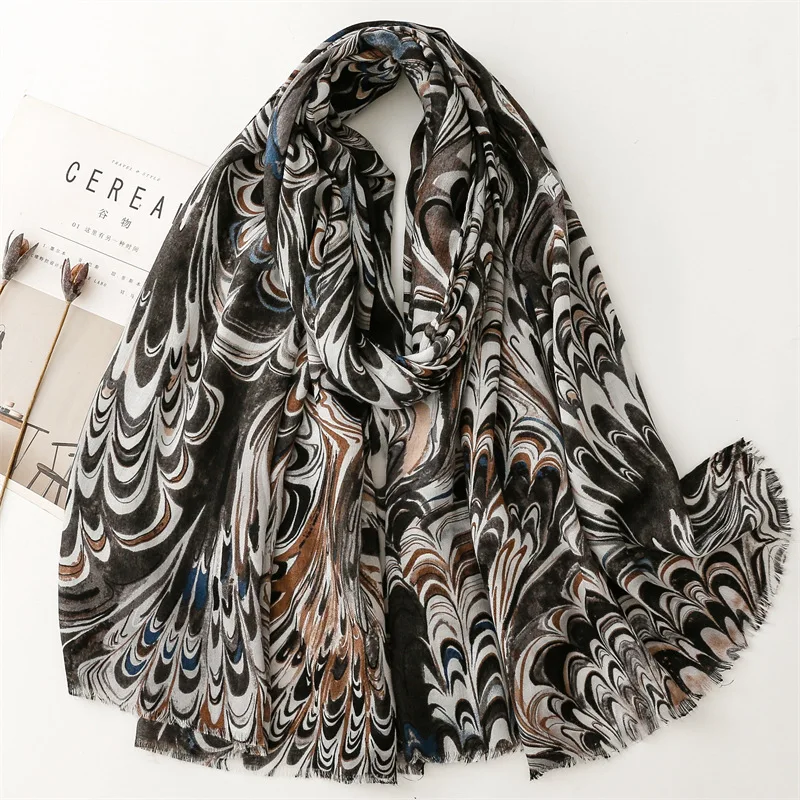

Aztec Ethnic Geometric Feather Tassel Viscose Shawl Scarf Lady Print Soft Pashmina Hijab and Wraps Foulard Muslim Sjaal 180*90Cm