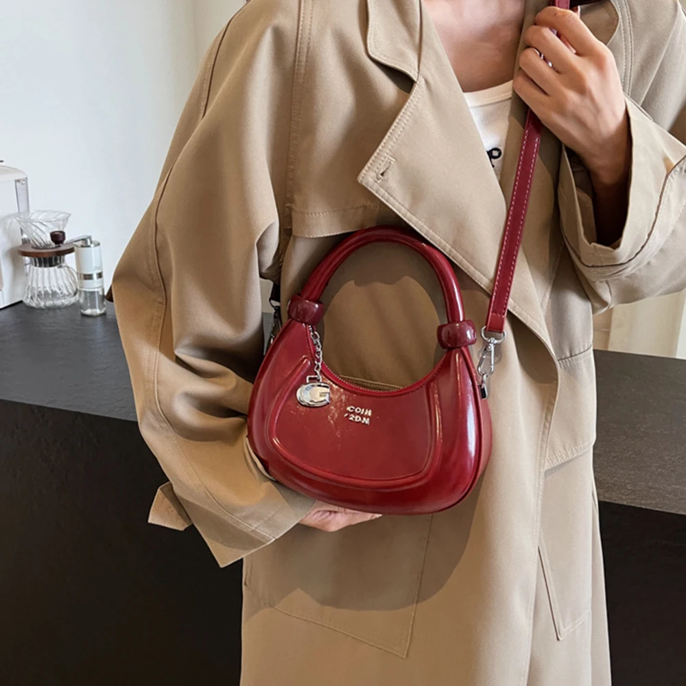 

Portable Elegant Half-moon Shoulder Bag Korean Style Retro Crescent Bag Large Capacity Zipper Dumpling Crossbody Bag Outdoor