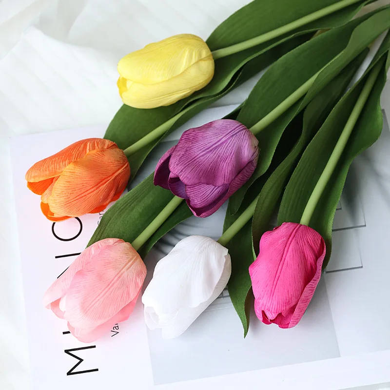 

36cm Hand Feel Moisturizing Tulip Artificial Flowers Home Decoration Wedding Marriage Bouquet Flores Artificales Table Flower