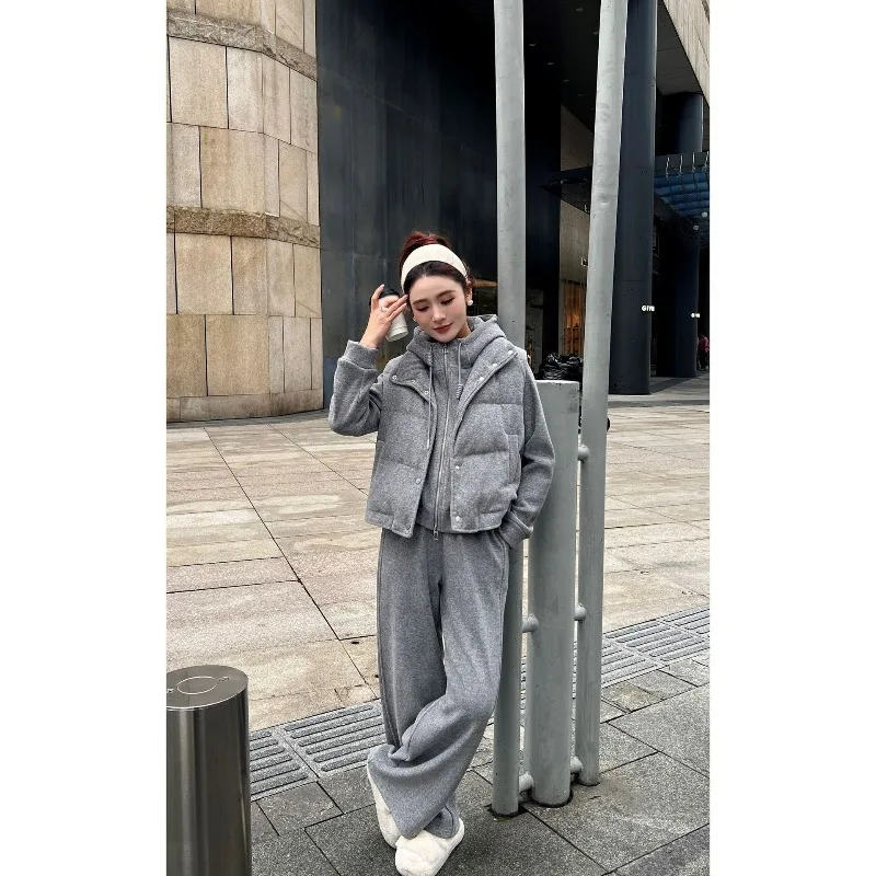 High-end Sporty Style Women's Autumn and Winter New Short Hoodie with Thick Sleeveless Vest Three-piece Set for Women Fashion