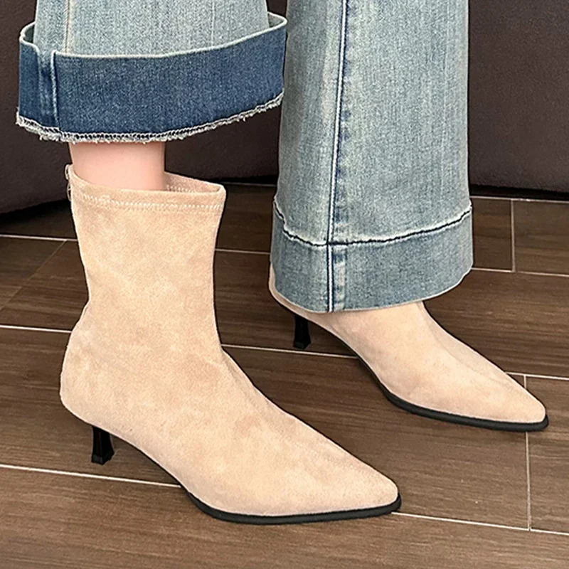 

New Shoes Low Heel Women Ankle Western Boots Fashion Pointed Toe Footwear Ladies Modern Short Booties Designer Slip On Shoes 42