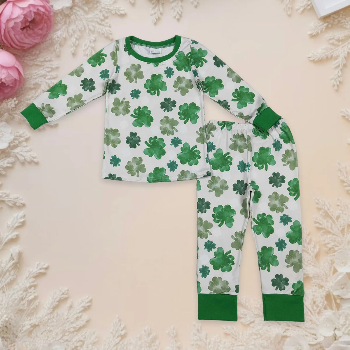 

Baby Girl Long Sleeve Green Clovers Shirt Kids Pajamas Set Pants Toddler Outfit Comfortable Children Sleepwear Wholesale