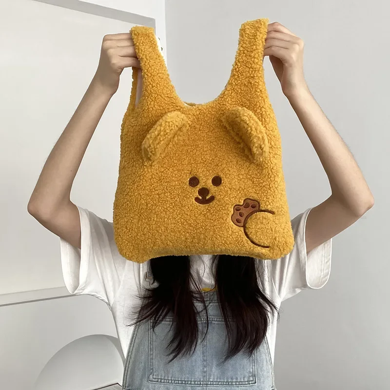 2021 Shopper Bag Handbags Kid Gift Winter Soft Plush Tote Bag Cartoon Bags Embroidery Imitation Lamb Hair Shoulder Bag for Women