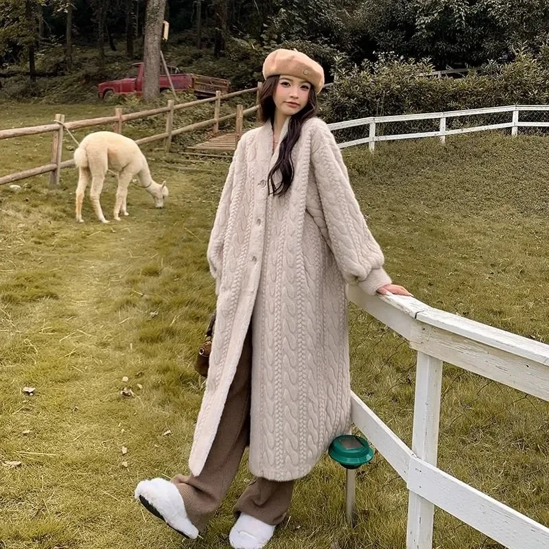 

Environmentally Friendly fur Women Coat Autumn/Winter Loose Mink fur Coat Fried Dough Twists Thickened Long Solid Color JJ1033