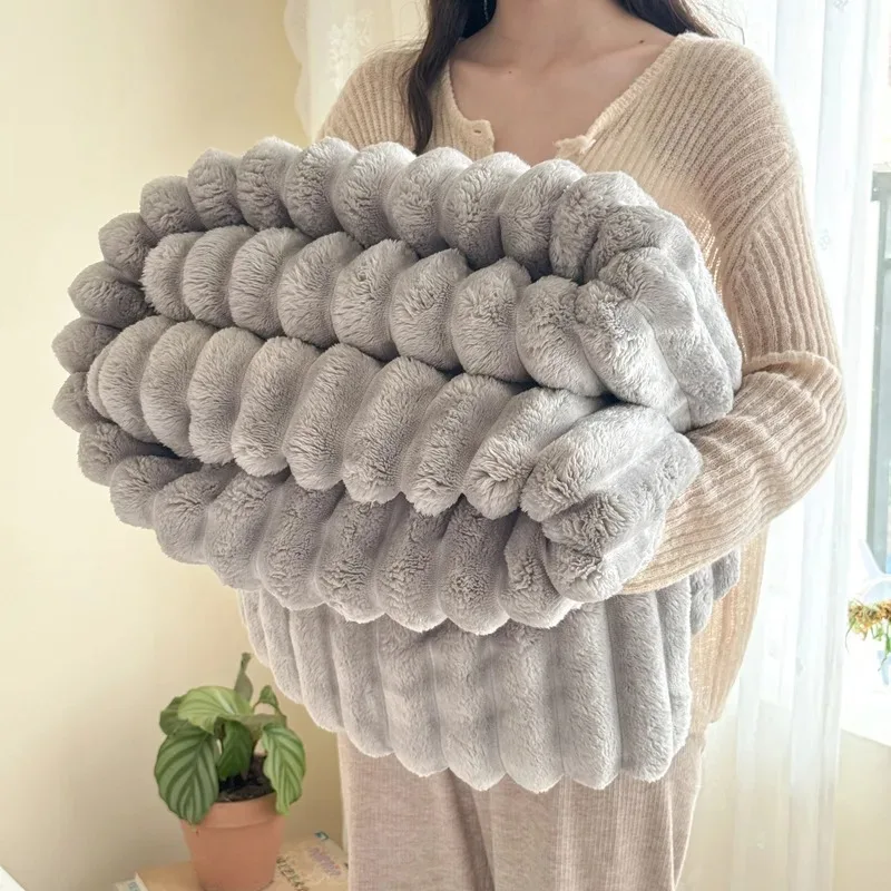 1PC Faux Fur Throw Blanket For Couch Soft And Cozy Luxurious 3D Striped Fluffy Blanket Thick Warm Plush For Women Gifts