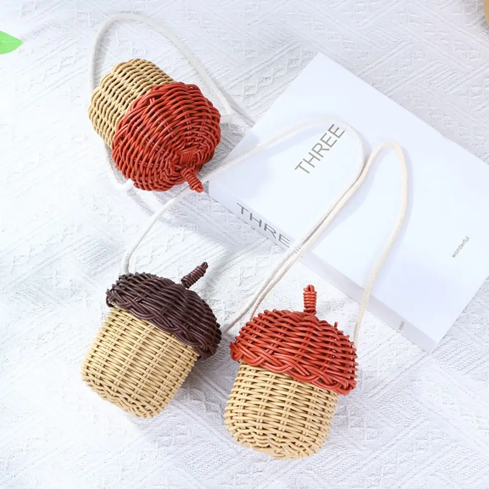 Neue Eichelförmige Schultertasche Korbflechterei Rot-Kaffeebraune Umhängetasche Foto-Requisiten Plastik-Aufbewahrungskorb Boho – Detail 8