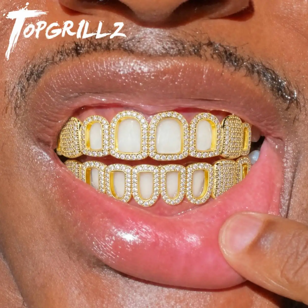 TOPGRILLZ Hollow Window Grillz Set 8 Oben 8 Unten Vergoldetes Kupfer mit CZ-Besetzter Kante Hip-Hop Dekorativer Zahnschmuck für Männer und Frauen – Detail 3
