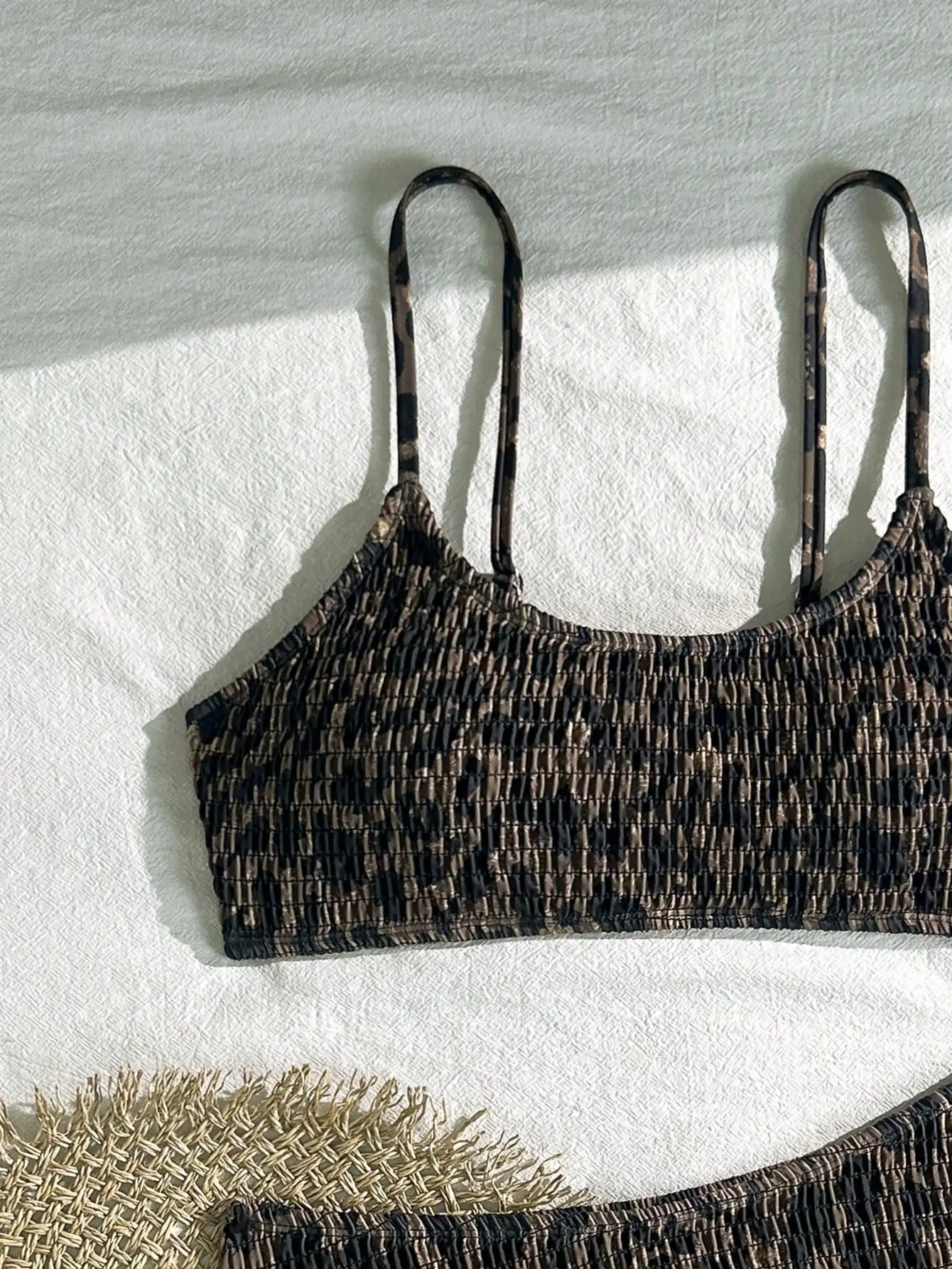 

Комплект бикини с рюшами и животным принтом для пляжного отдыха и вечеринок