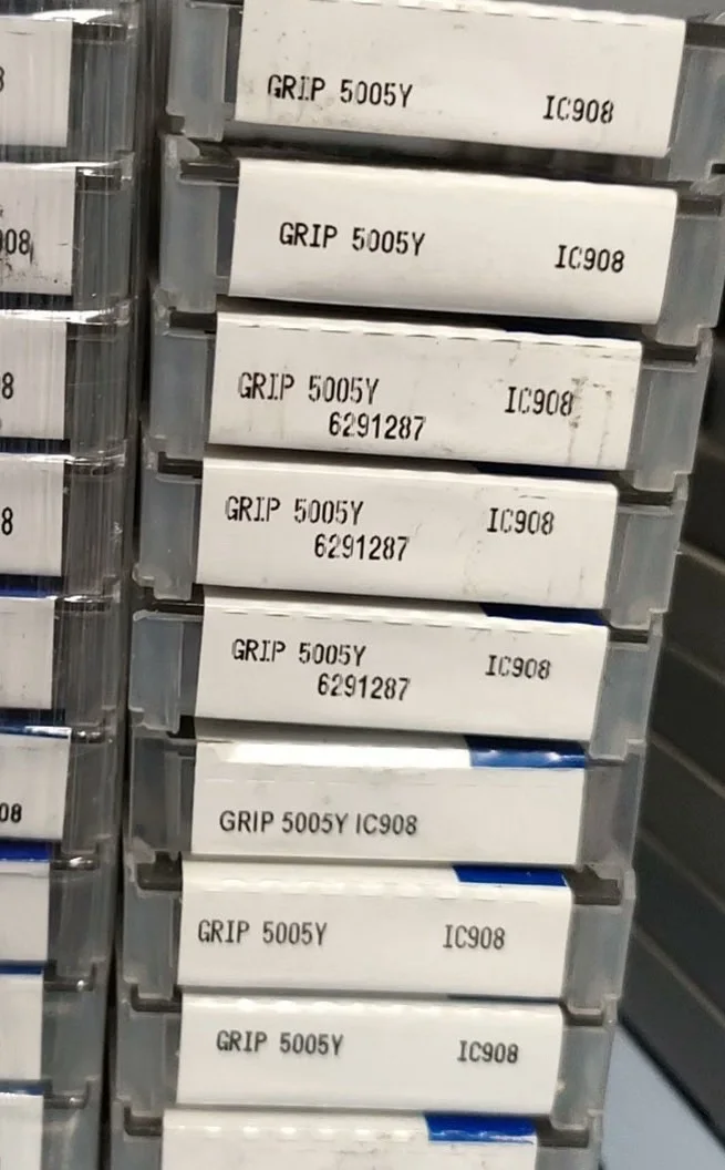 

Hard alloy cutting blades GRIP 3002Y IC354