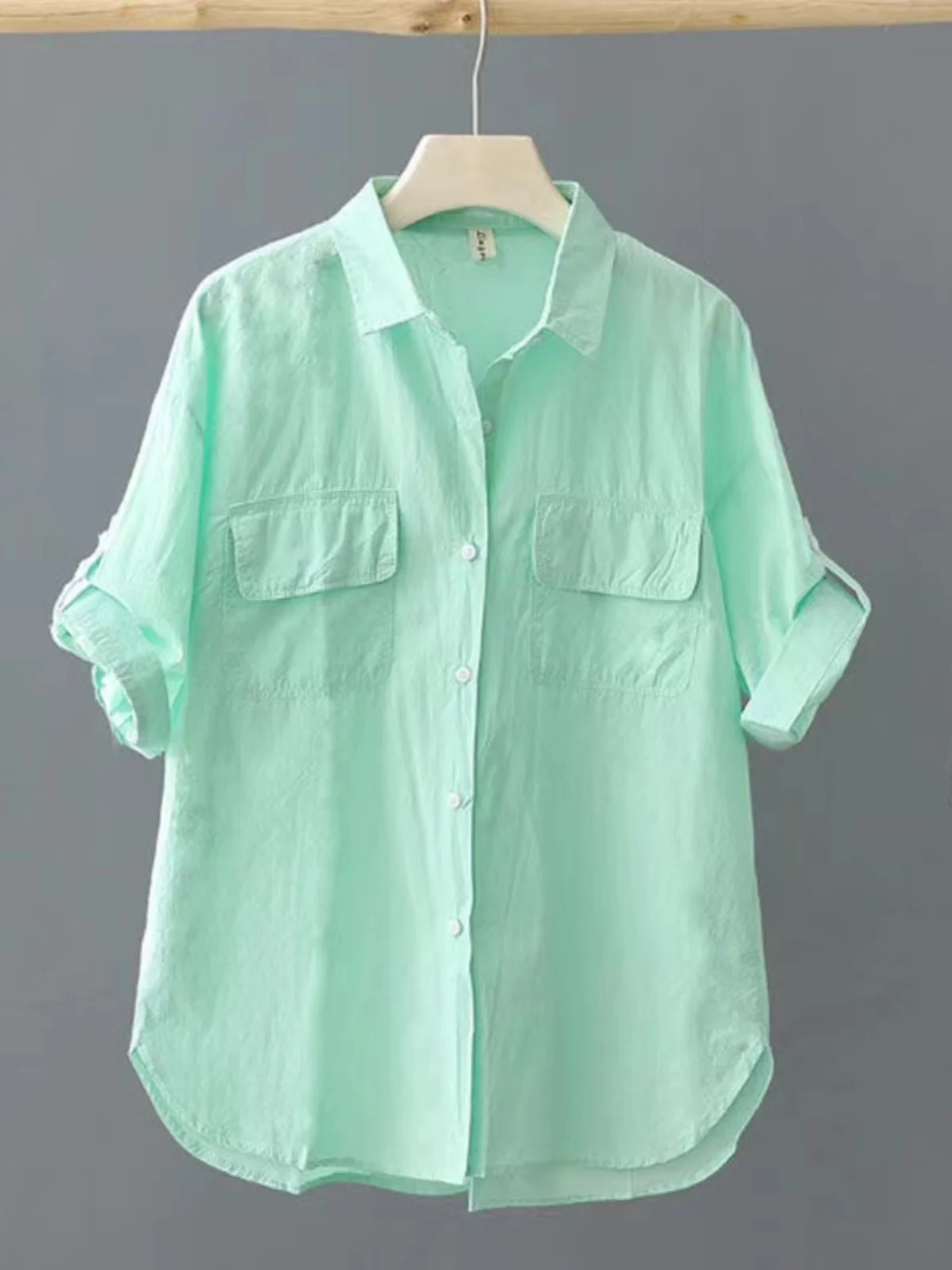 루즈핏 퓨어 코튼 반소매 셔츠 여성 캐주얼 탑 한국 스타일 버튼 디테일 v 넥 레귤러 길이 여름 셔츠