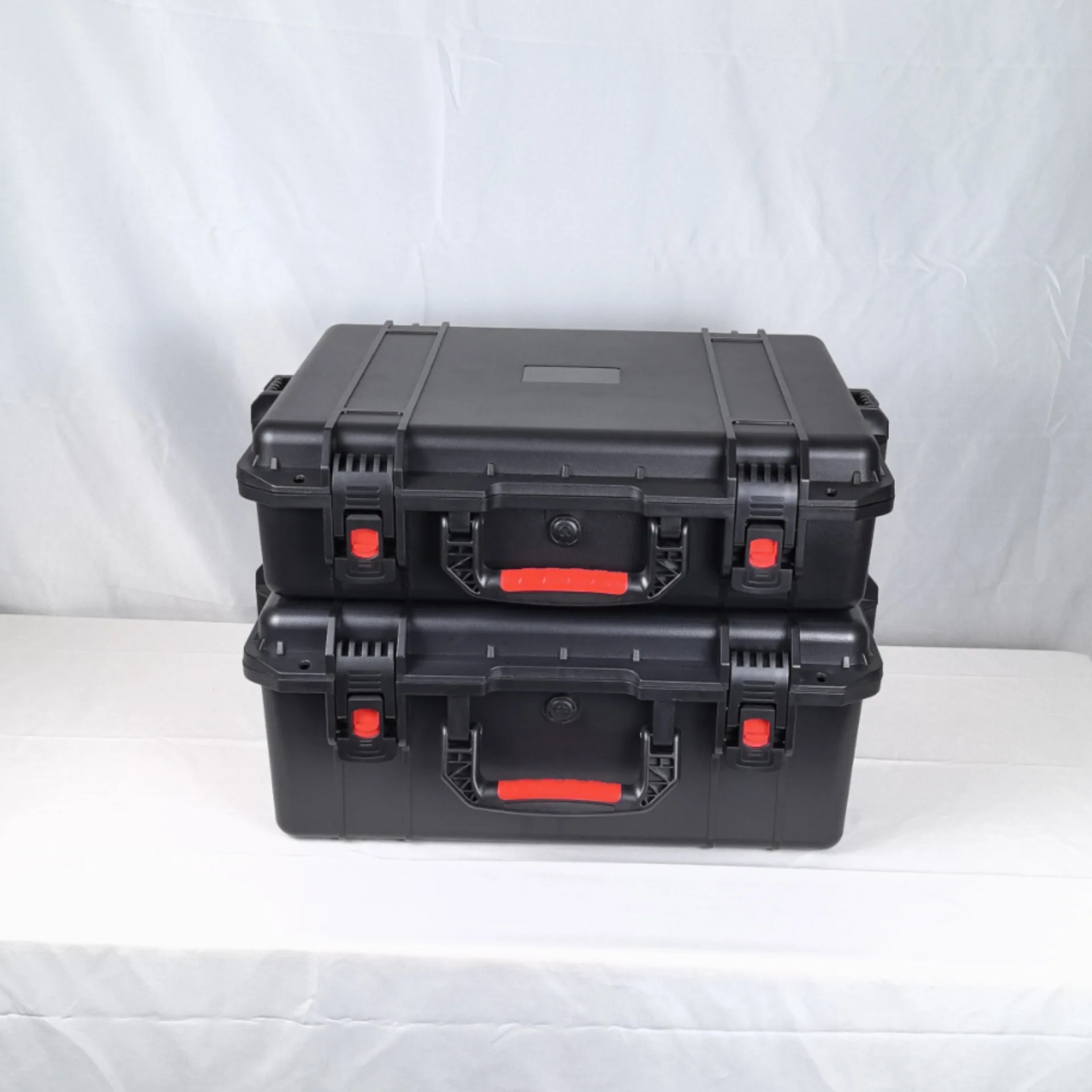 Protective box Multifunctional equipment Equipment Transport box Portable tool box