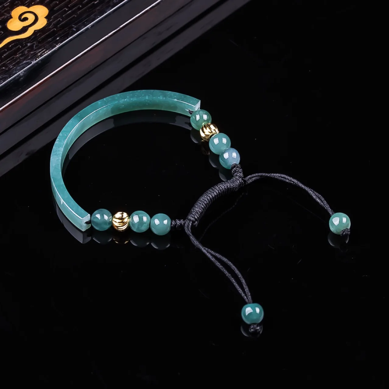 

Myanmar Jadeite Bracelet Gifts for Women Vintage Natural Burmese Jade Fashion Luxury Real Jewelry Bangle Carved Gemstone Charm