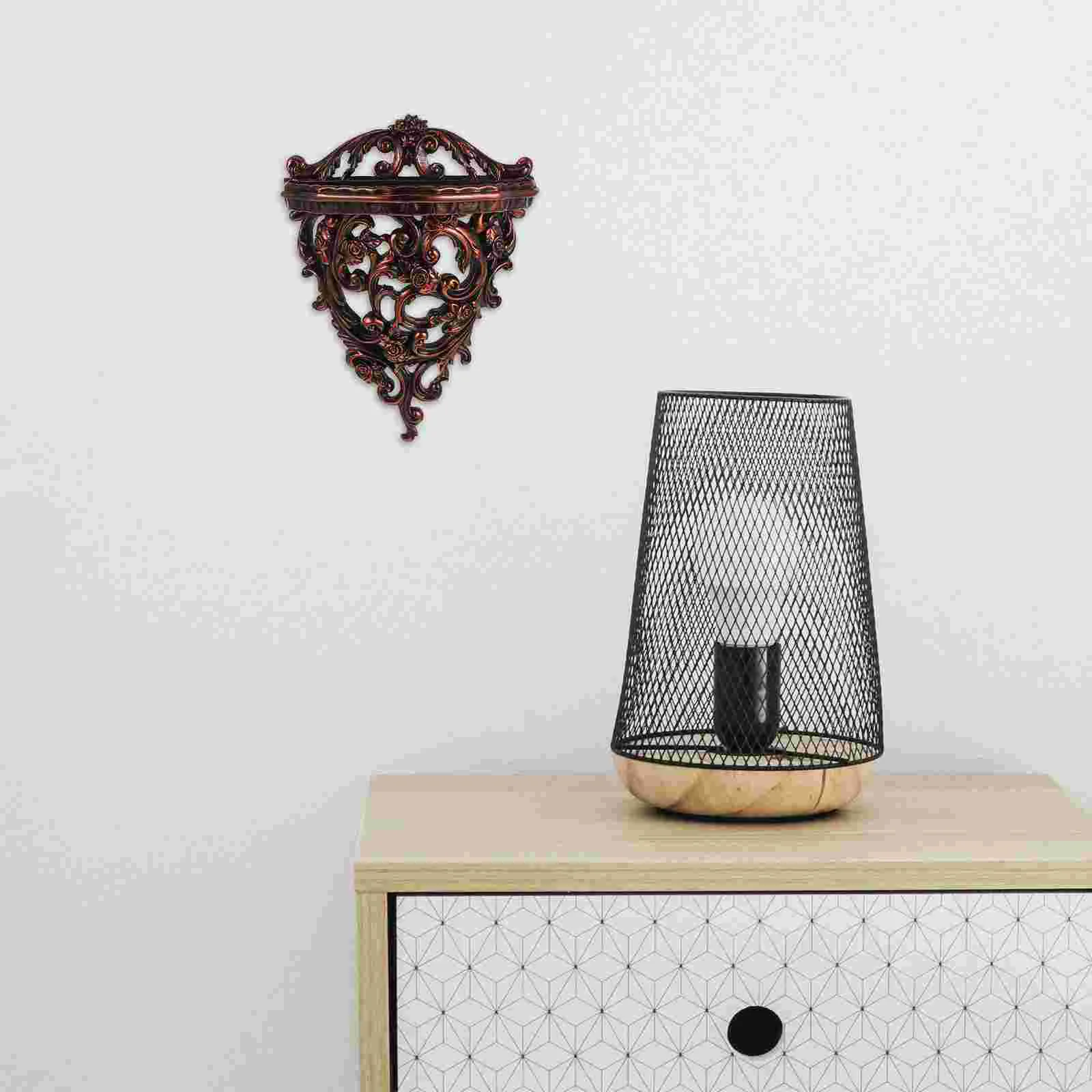 Рисунок 6 - Настенная полка для хранения украшений для гостиной