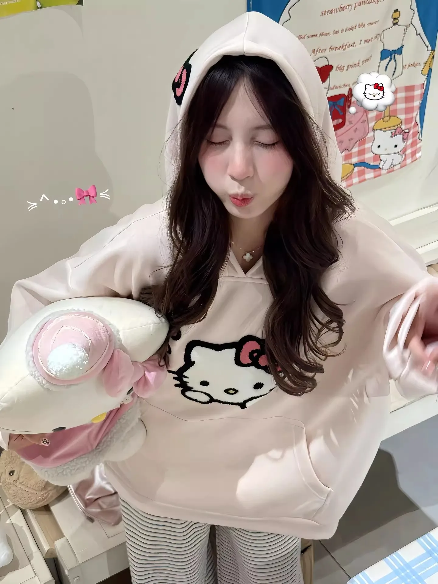 

Свободная женская толстовка с вышивкой на флисовой подкладке, осенняя новинка, в стиле кэжуал, с длинным рукавом, маленький размер, для повседневной носки