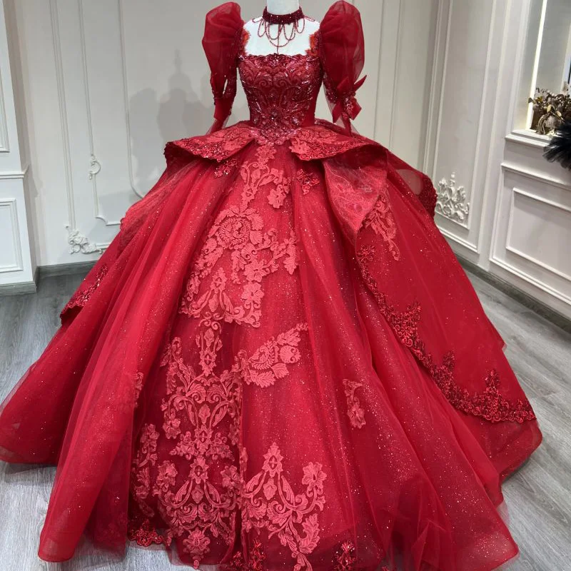 2024 new red square collar light bubble sleeve wedding dress