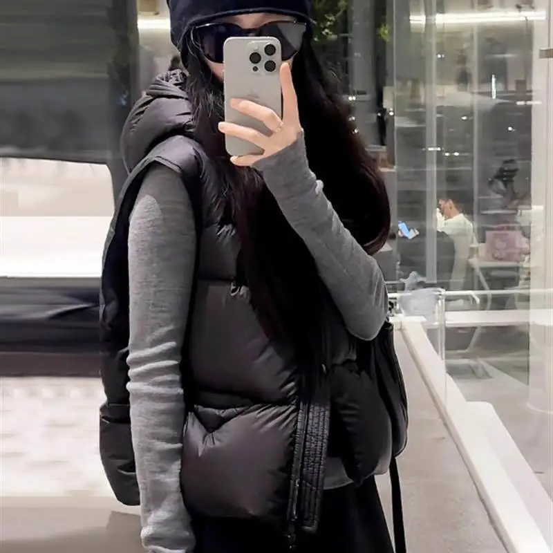 

Women's ort down Vest White Du Feather Jaet Hooded Outerwear Faionable Autumn Winter New Arrival Small Size