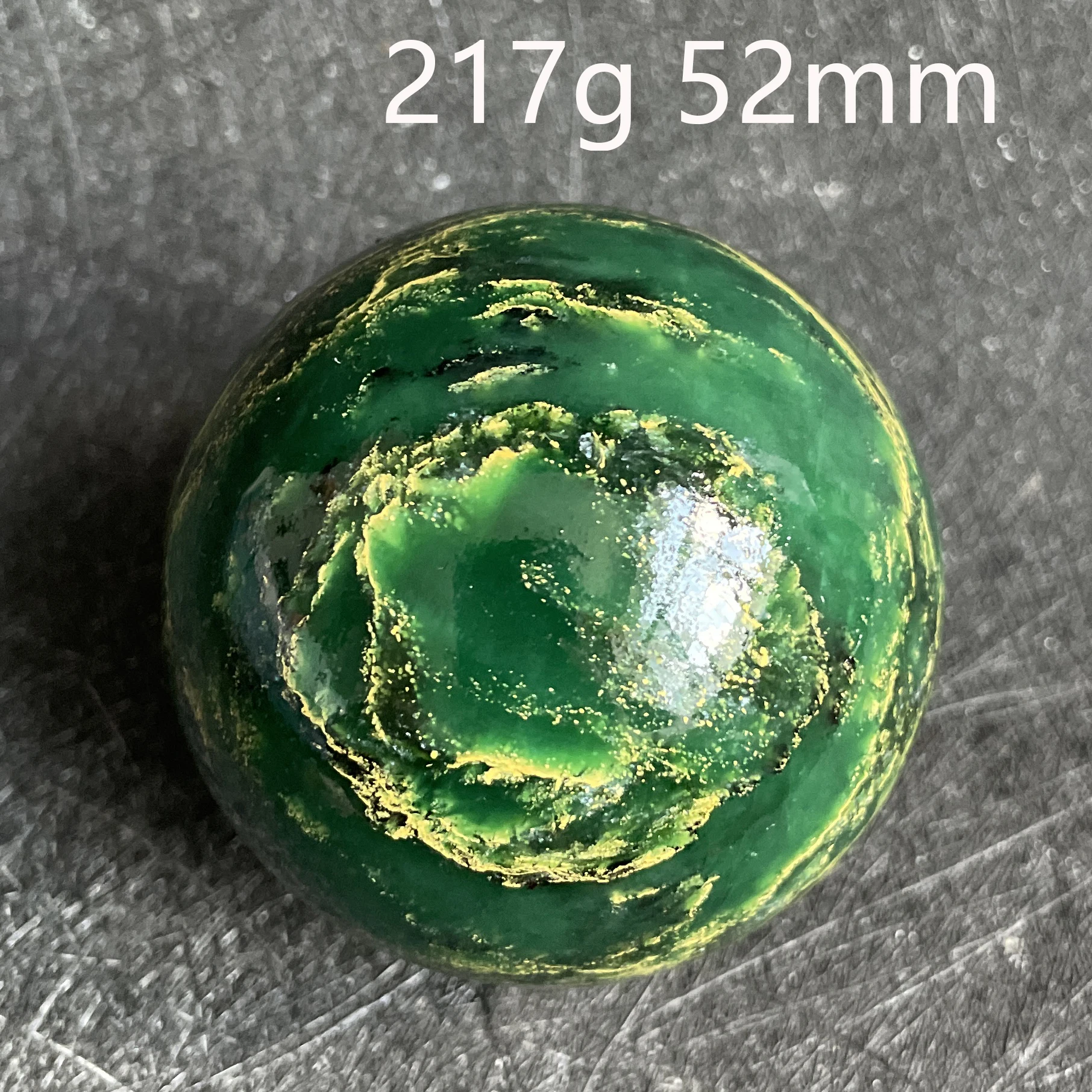 Natural Raw Gemstone Emerald Crystal Sphere Rock Polished Green Quartz Ball Feng Shui Decoration Gift Reiki Healing