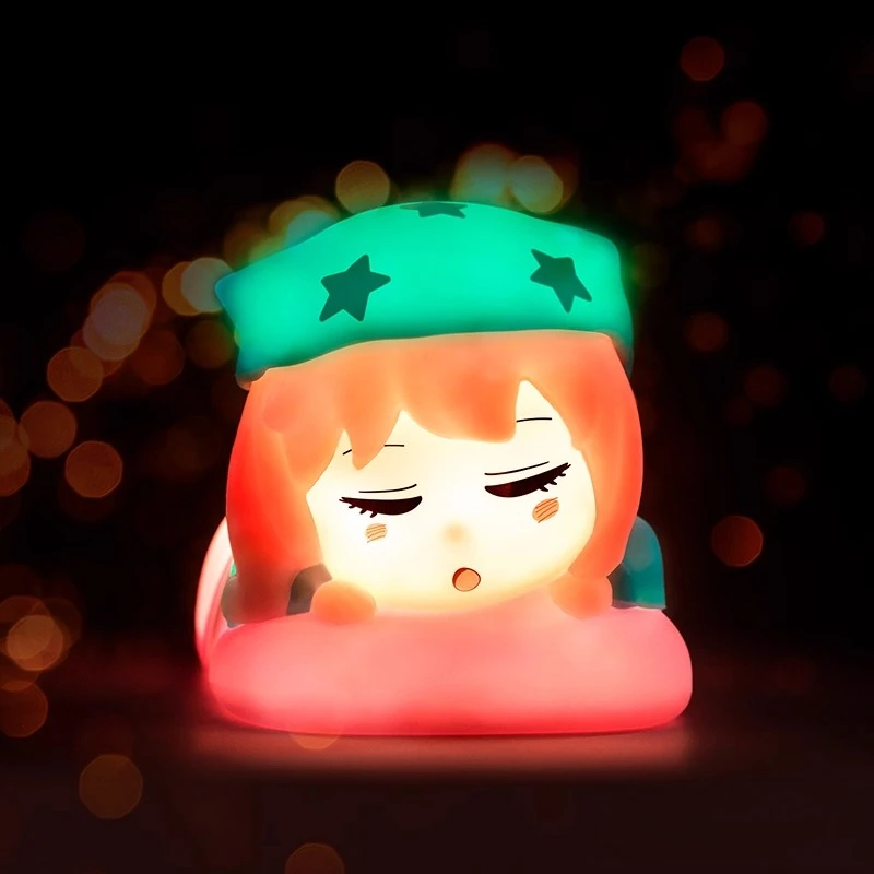 โมเดลของเล่นแท้ Anya Forger น่ารัก ฟิกเกอร์ Anya พร้อมไฟกลางคืน โมเดลแอคชั่น ของตกแต่งโต๊ะทำงาน ของสะสมสำหรับแฟนๆ ของขวัญ