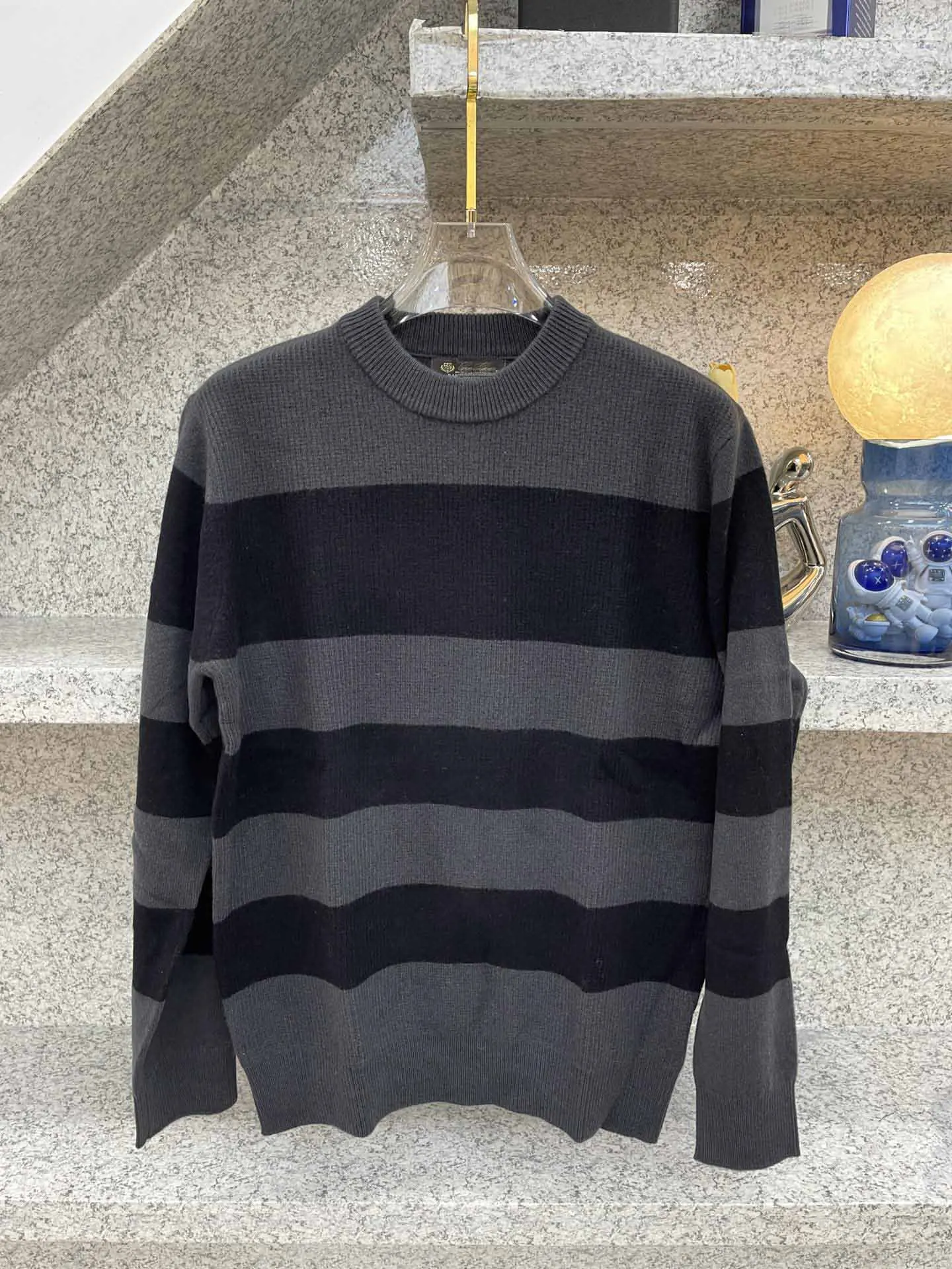 2025 DIKU Autumn and winter men's round neck wool sweater, suede strip stand up collar, half zipper wool blend pullover sweater