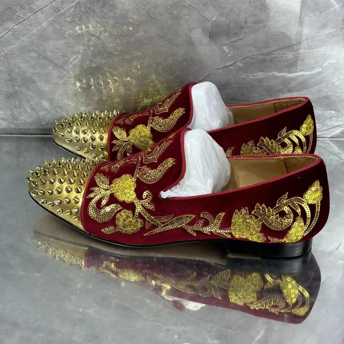 

Men's embroidered willow cleats fashionable Wedding shoes comfortable versatile wedding shoes ethnic style casual shoes 19