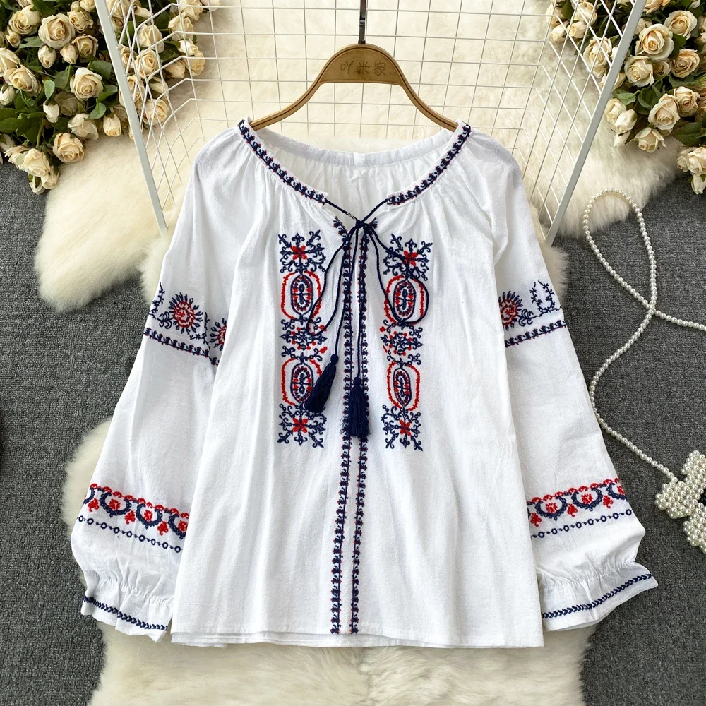 Chique doce bordado borlas manga longa blusa solta elegante moda francesa sexy camisa primavera outono feminino topo de colheita