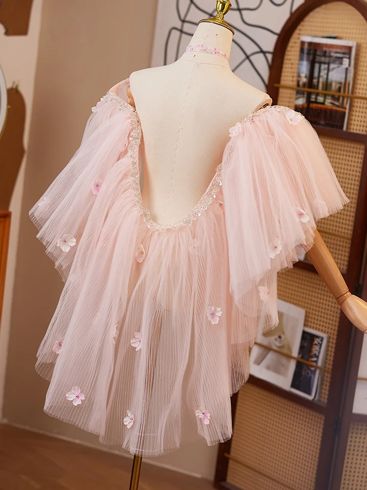 accessoires-de-robe-de-soiree-rose-faits-main-diy-design-chale-sensationnel-pour-performance-presentatrice-spectacle-et-accessoires-pour-photos-spectaculaires