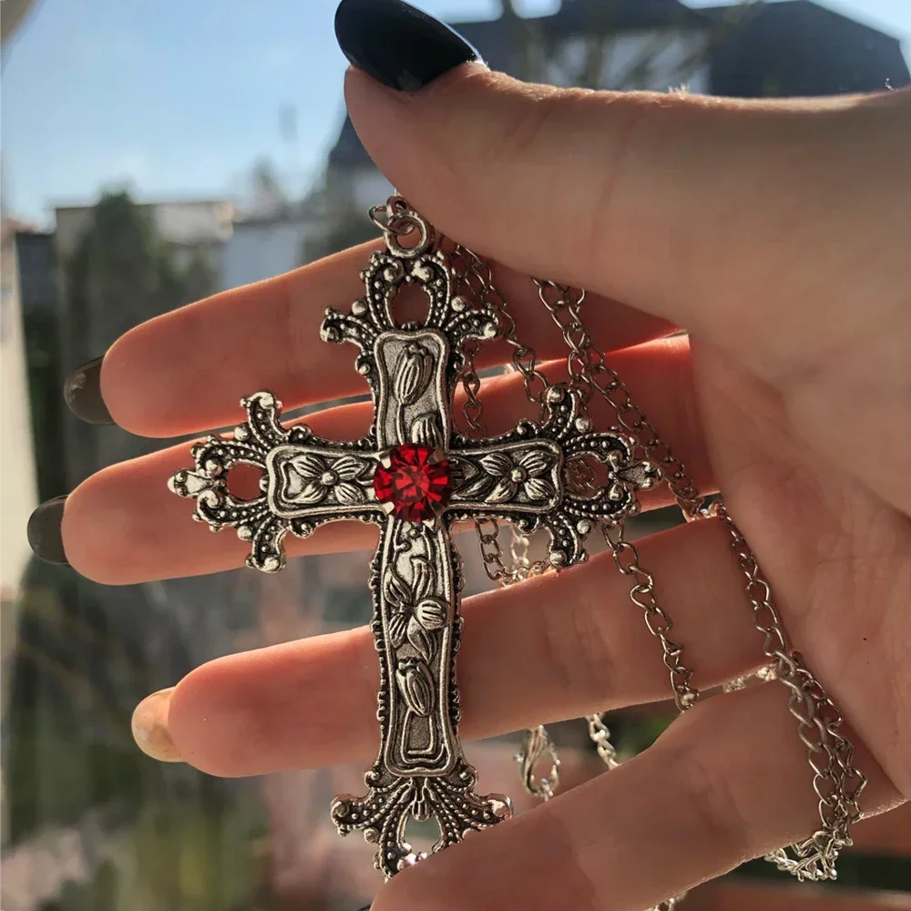 Y2K Punk Crystal Big Cross Pendant Necklaces for Women Men Gothic Irregular Cross Clavicle Chain Necklaces Aesthetic Jewelry