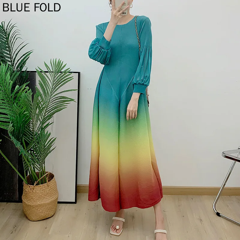 

Lantern Sleeve Gradient Pleated Long Dress Autumn New Long-sleeved Dress Loose Laege Size Middle Eastern Long Style for Women