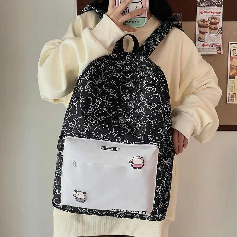 Sanrio Hello Kitty Niedliche Kontrastfarbe, leicht, für Studenten, Schultasche, Trend, Reisen, vielseitig, lässig, roter Rucksack für Damen