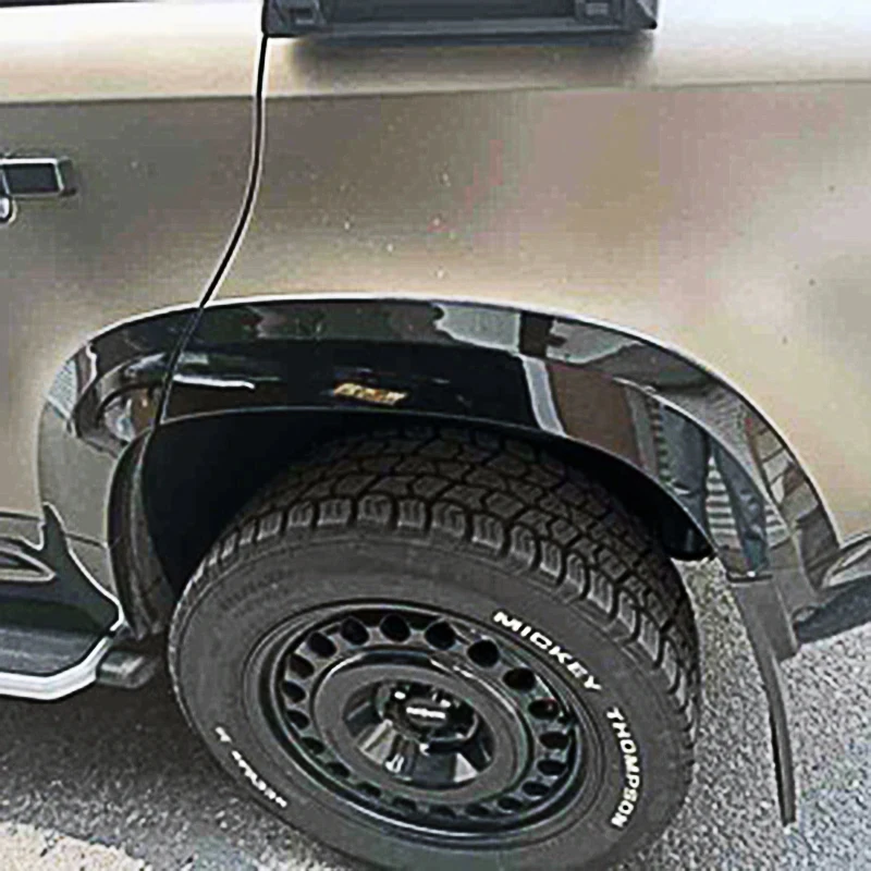 High Quality ABS Wheel Eyebrow Wheel Arch Protector Decor Kit For Defender 110 2020-2023 Scratch Proof view 2