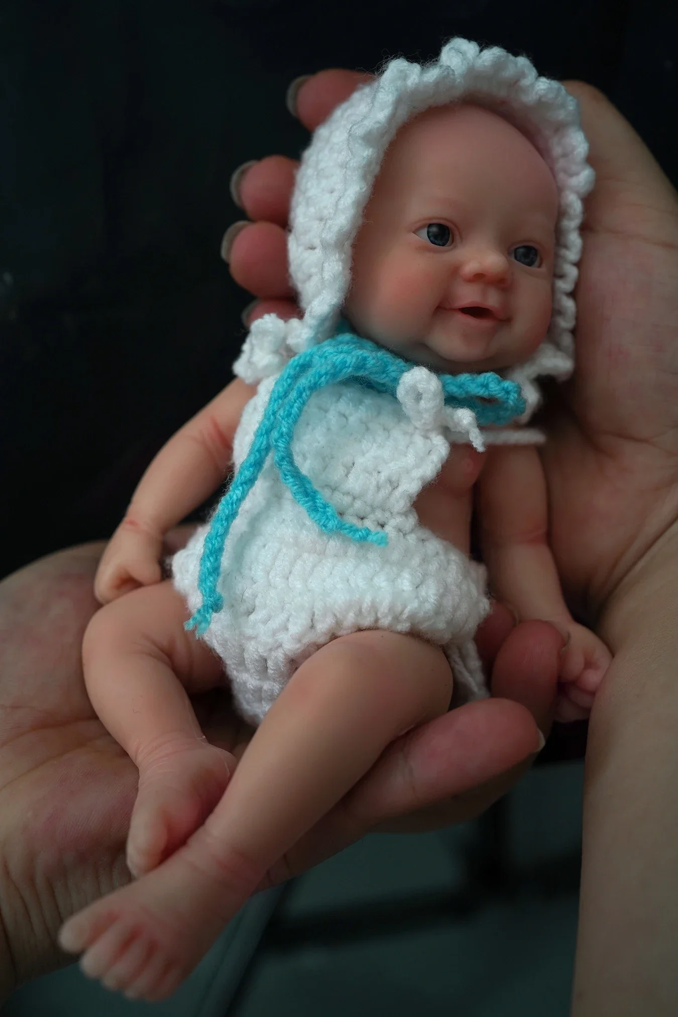 7" Micro Preemie Full Silicone Sweet Baby Doll  "Mia" and "Eli" Lifelike Mini Reborn Doll Surprice Children Anti-Stress