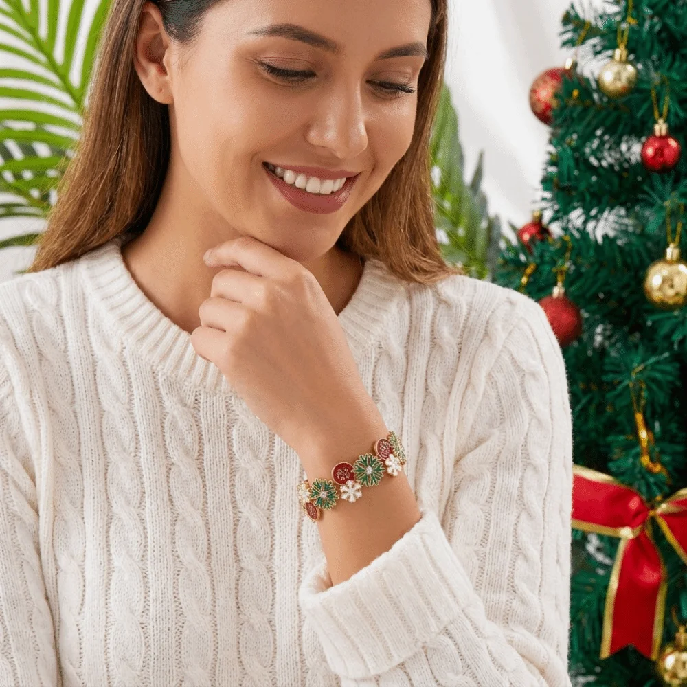 Popular Multicolor Christmas Enamel Bracelet Santa Snowflake Stretch Bracelet Glaze Exquisite Charm Bangle Christmas