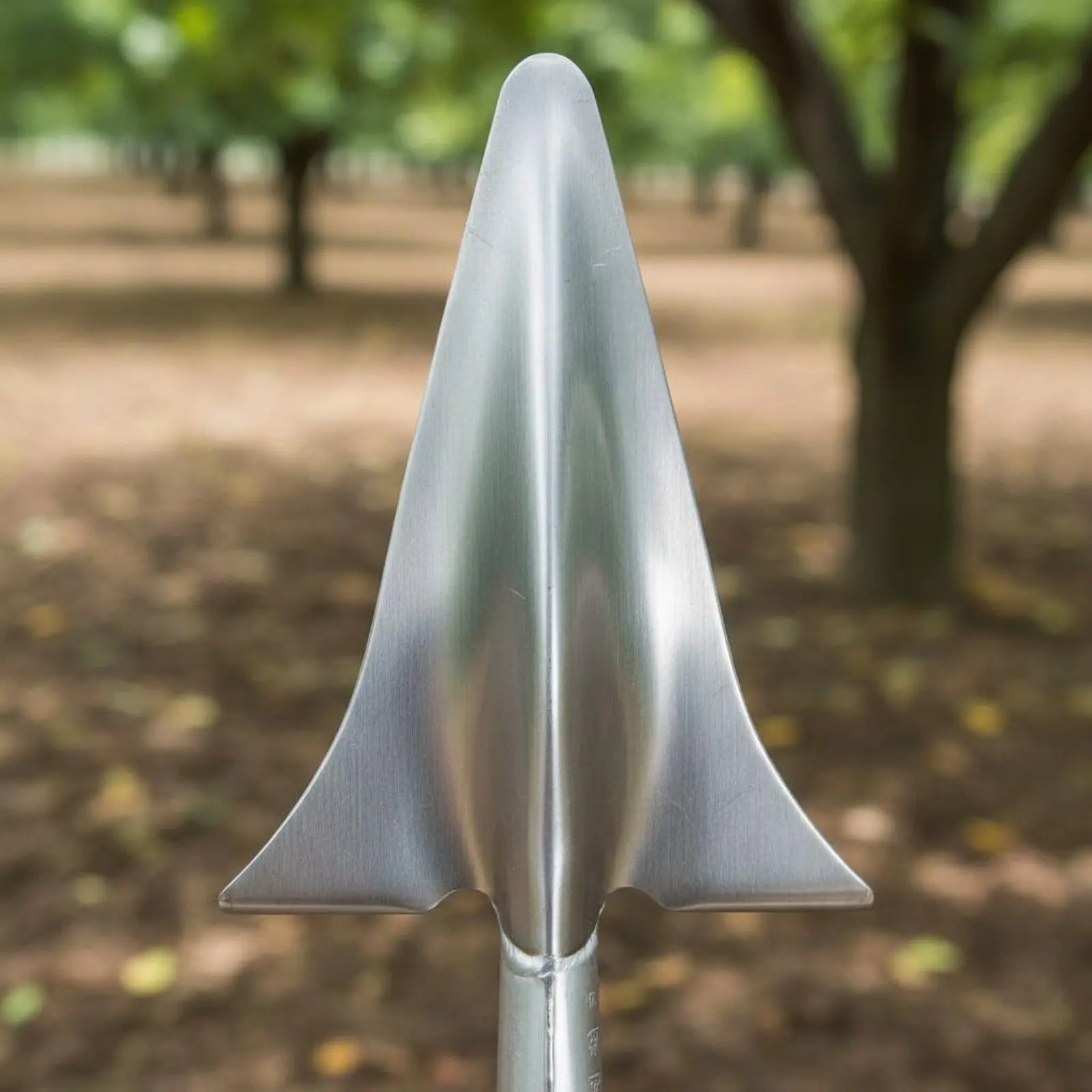 

Deep Root Fertilizing Tool Saves Time and Effort Backpack Soil Amendment Dispenser Manual Tree Soil Amendment Applicator