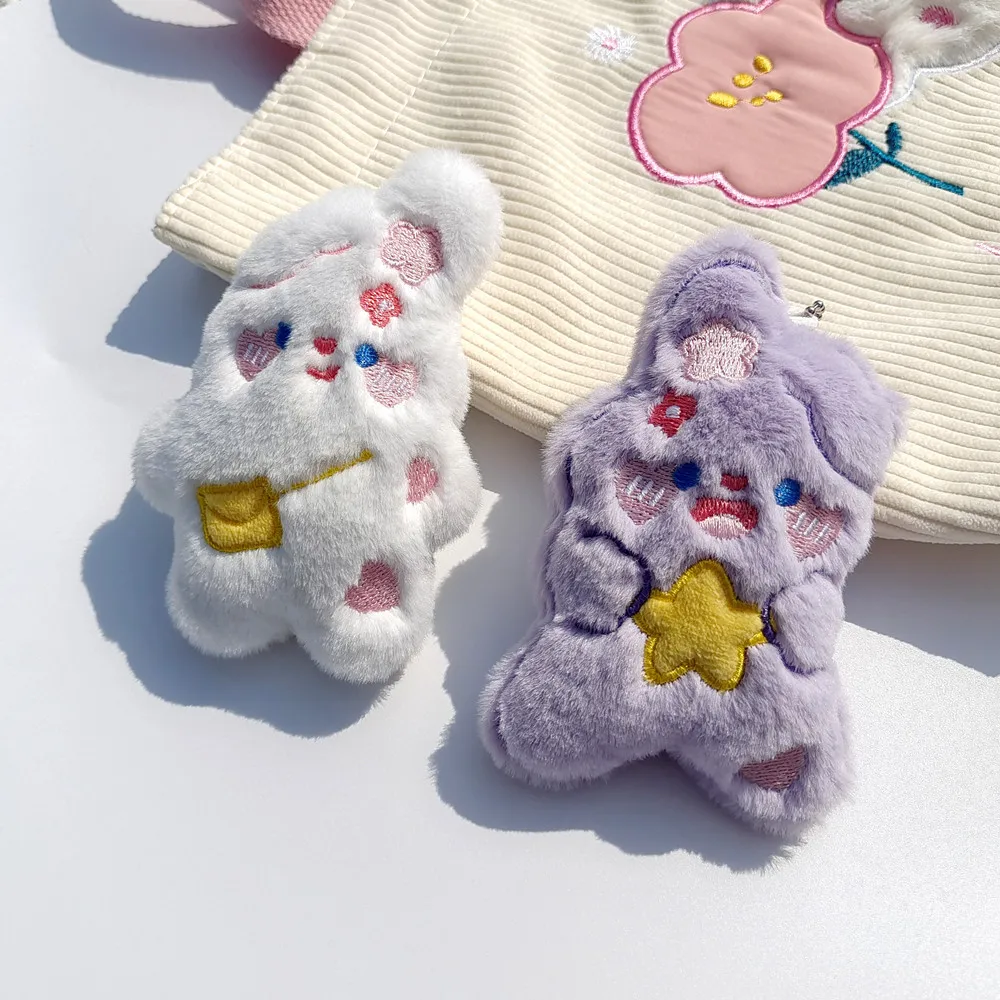 Petit porte-clés en peluche de lapin de dessin animé mignon, pendentif beurre pour enfants, sac à dos Kawaii pour filles, couple pour enfants, cadeaux de fête, nouveau, 1 pièce