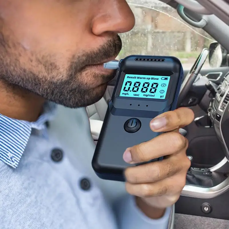 جهاز اختبار شرب الكحوليات الرقمي خفيف الوزن كاشف الكحول الاحترافي جهاز تحليل الكحوليات الشرطة Alcotester شاشة LCD اختبار القيادة في حالة سكر #1