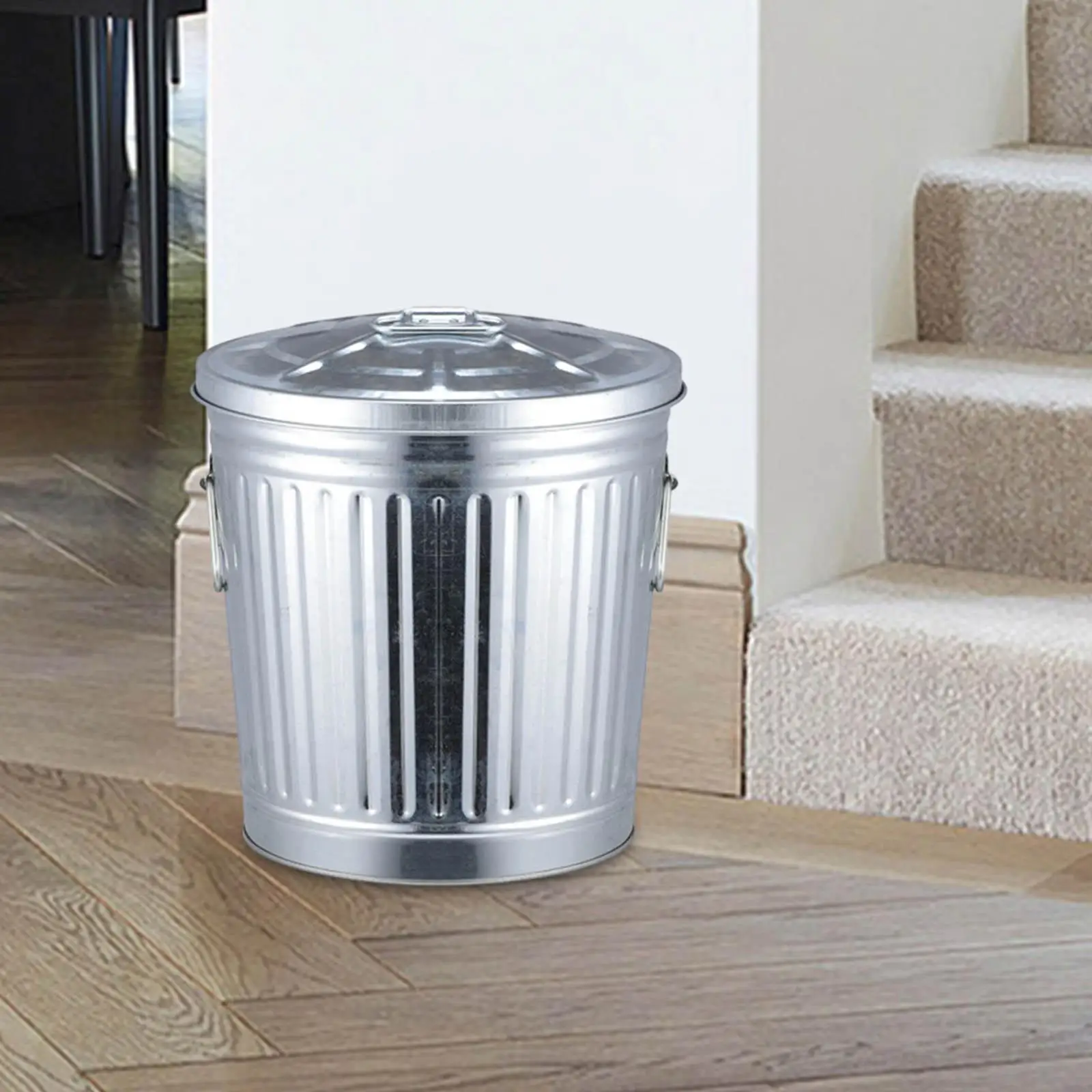 

25L Outdoor Trash Can Waste Container with Lid Versatile Wastebasket for