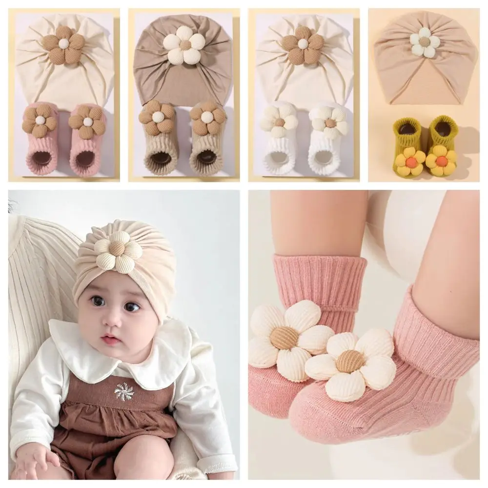 

Sweet Big Flower Baby Hat Socks Set Comfortable Non-Slip Infant Socks Set Breathable Warm Newborn Hat with Socks Photo Props
