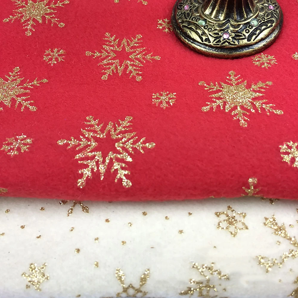 Red white Glitter snowflake Christmas decoration fabric single side velvet jet gold embossed hot stamping cloth Table flag