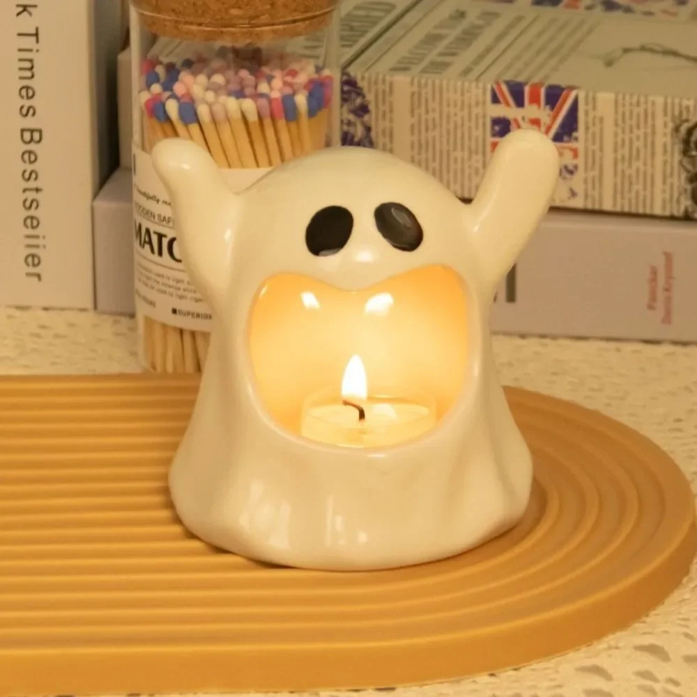 2024 Creative Halloween Ghost Candle Holders Cute Ghost Candlestick Room Desktop Aromatherapy Candle Atmosphere Home Decoration