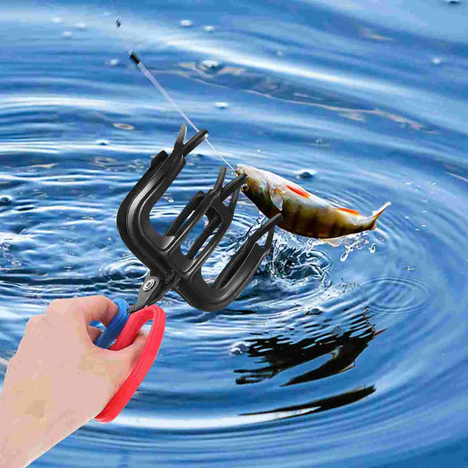 2 PCS Cartoon Water Fish Control Device Fishing Plier Clip Gear Man The Hook