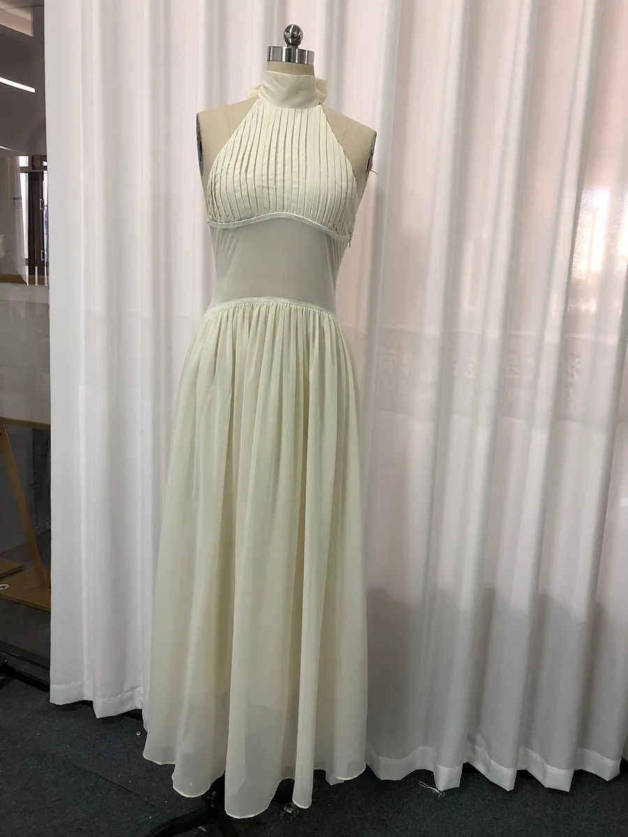 TWOTWINSTYLE minceur épissé froncé robes minimalistes pour les femmes licou sans manches dos nu pure tunique longue robe femme nouveau