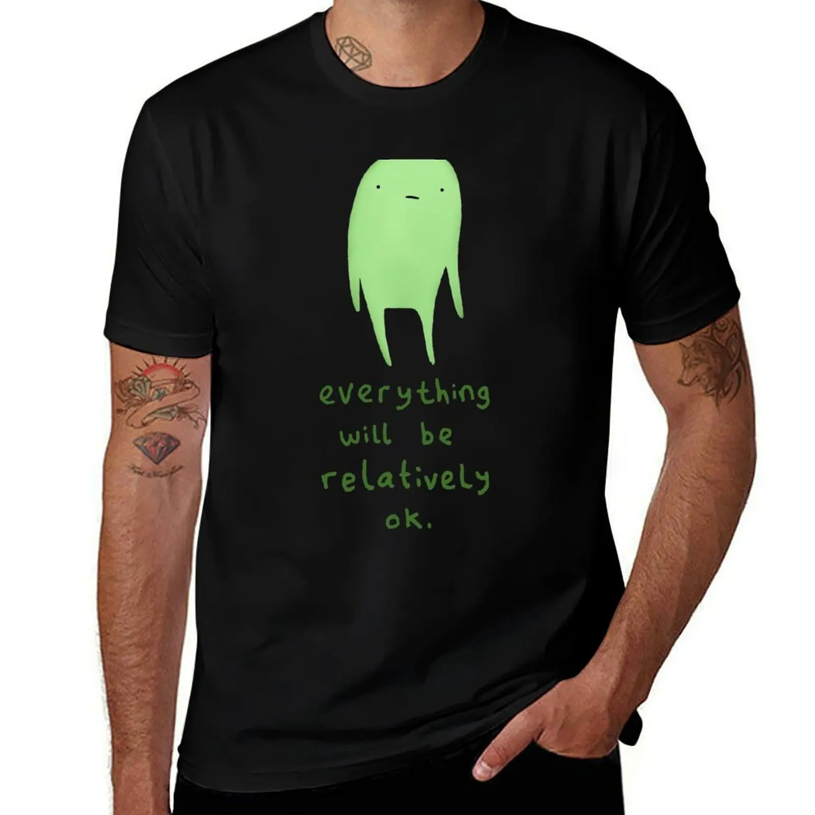 T-shirt relativement correct, style décontracté de rue, à manches courtes.