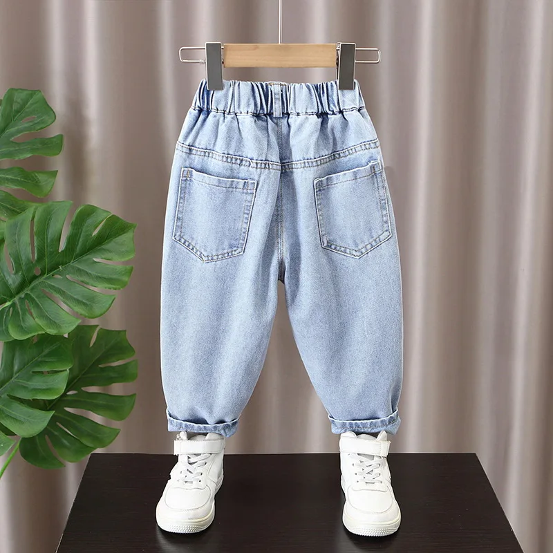 New Fashion Ripped Hole Boys Jeans Boy Spring and Summer Denim Casual Loose Cuffed Jeans Children Pants Size: 90-150