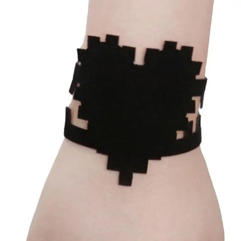 

652F Gothic Cuff Bracelet Y2K Heart Bracelet Fashion Jewelry Cuff Wristband Punk Black Bangle Gift for Women Girl Wife Sister