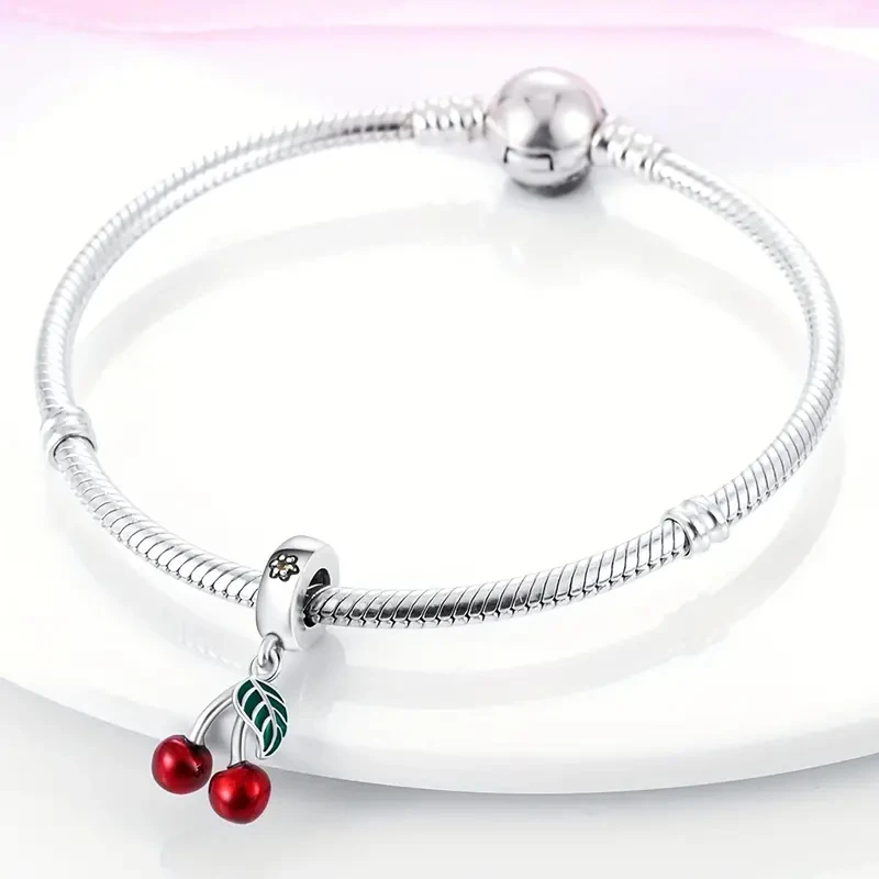 

Red enamel fruit cherry charm beads suitable for bracelet necklace keychain female 925 silver beads DIY jewelry exquisite gift
