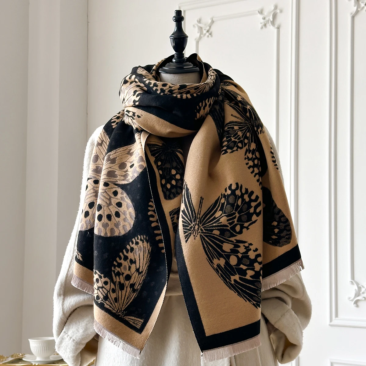 여성용 럭셔리 겨울 캐시미어 파시미나 스카프 나비 프린트 두꺼운 따뜻한 숄 포근한 풀라드 블랭킷 랩
