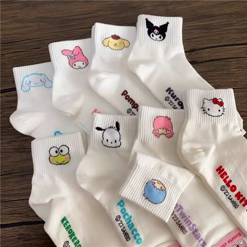 

5Pcs/set Sanrio Female Cotton Socks Cartoon Cinnamoroll My Melody Kuromi Girls Socks Student Mid-tube Non-slip Socks Girl Gift