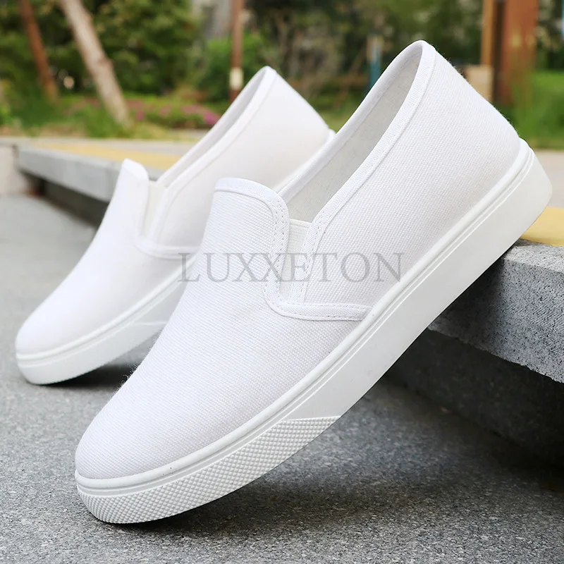 Men Casual Canvas Spring and Summer Slip on Unisex Men Fashion Sneakers Flats Breathable Light Black Couple Shoes Footwear